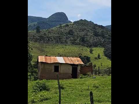 casinha na serra do ribeirão Pouso Alto mg