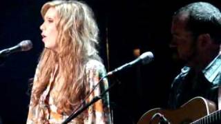 Alison Krauss - Down In The River To Pray