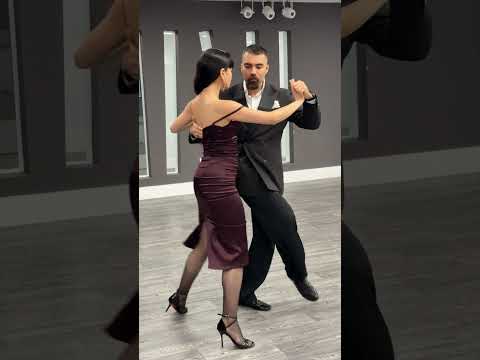 🌹 Carlos Di Sarli is the most elegant of all Tango orchestras #tango #tangoargentino