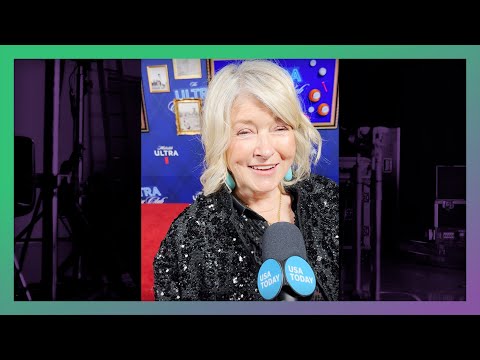 Martha Stewart reveals her ideal Vegas night, talks Super Bowl plans ENTERTAIN THIS!