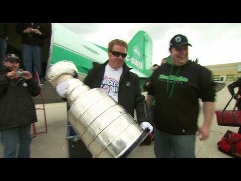 Ice Pilots: Flying with the Stanley Cup