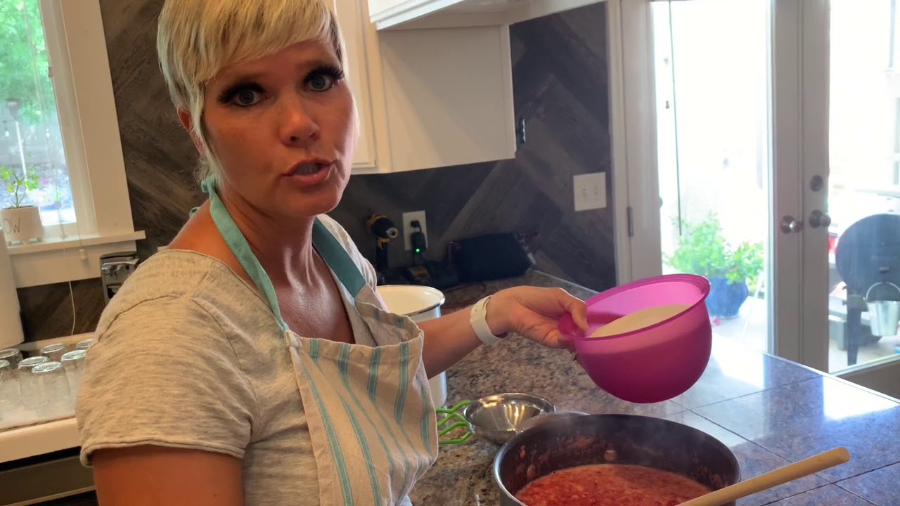 No pectin strawberry jam