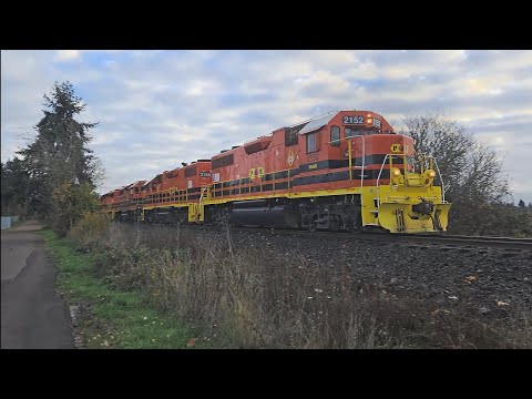 *uncommon* PNWR westsider with 4 locomotives in corvallis oregon 