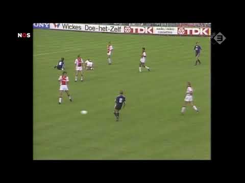 Leo van Veen in Het Eindsignaal  - Studio Voetbal - 6 maart 2022