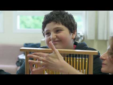 "Tous pareils, tous différents"