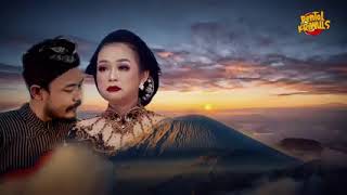 Download lagu kidung sakral cukup dengarkan maka orang yang mendzalimu akan hancur mp3 Download lagu kidung sakral cukup dengarkan maka orang yang mendzalimu akan hancur mp3