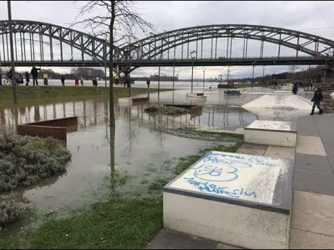 BREAKING NEWS - KAP UNTER WASSER ( WAKEBOARDING )
