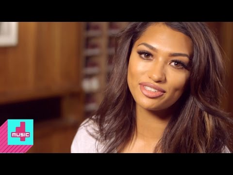 Vanessa White: What's On My Phone? | The Saturdays Takeover