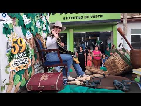 Desfiles Cívicos em Quatro Marcos