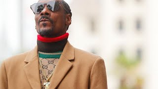 Watch: Snoop Dogg thanks himself after receiving Hollywood star