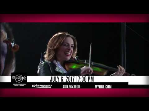 Rod Stewart with Cyndi Lauper - 7/6/17