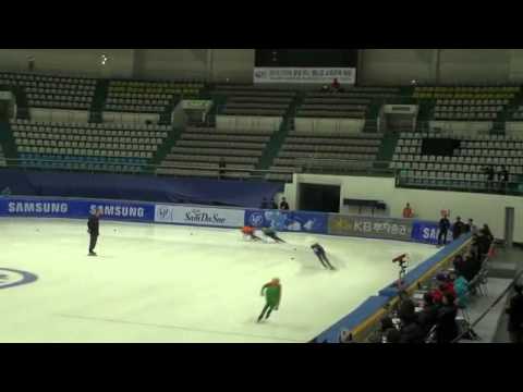 2013-14 ISU World Cup Short Track 2 Seoul (KOR) Heat 14 여자 500m (3)김아랑