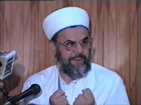 Müteşabih ayetlere ( Manası açık olmayan ) tabi olanları gördüğünüzde , onlardan uzak durun !!!