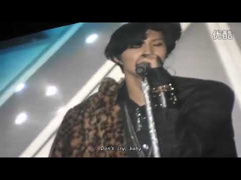 Taemin - Cry For Me (131221 SMTown Week - fancam 1) (ENG SUBS)