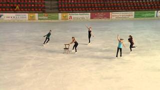 preview picture of video 'iceDOME im Sommer: Eislaufstars & -nachwuchs trainieren in Oberstdorf für Musicalshow'