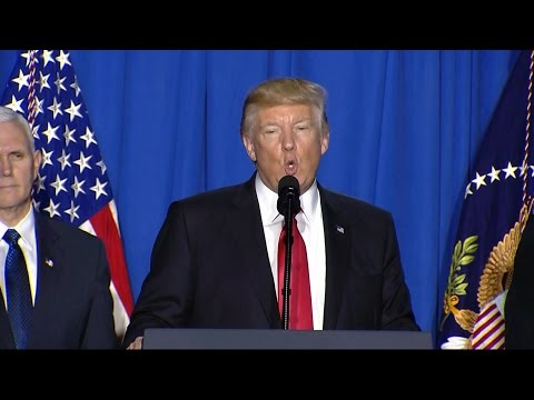 Donald Trump signs executive order to build wall with Mexico