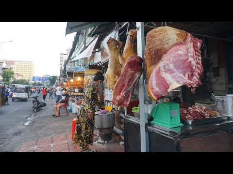 Amazing Street Food @Sam Kosal Pagoda - Evening Grill Cows, Ducks, Chickens on The Street in Town