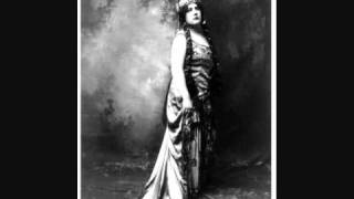 Soprano EMMY DESTINN  -  Aida 