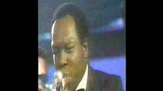 "Ridin' Thumb" King Curtis & The Kingpins (live)