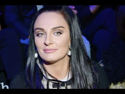 Elena Vaenga        Елена Ваенга     -     " Airport "      Instrumental