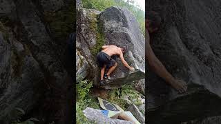 Video thumbnail of Il Baduddo, 6b. Val Masino