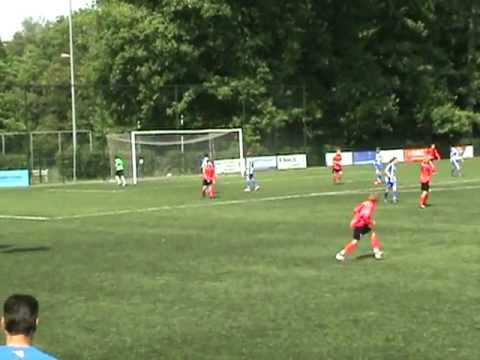 VDZ speler Julian nr 3 - D1 2010-2011