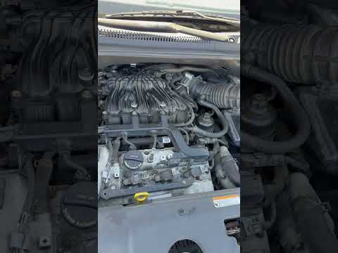 2010 Kia Sedona  - Video