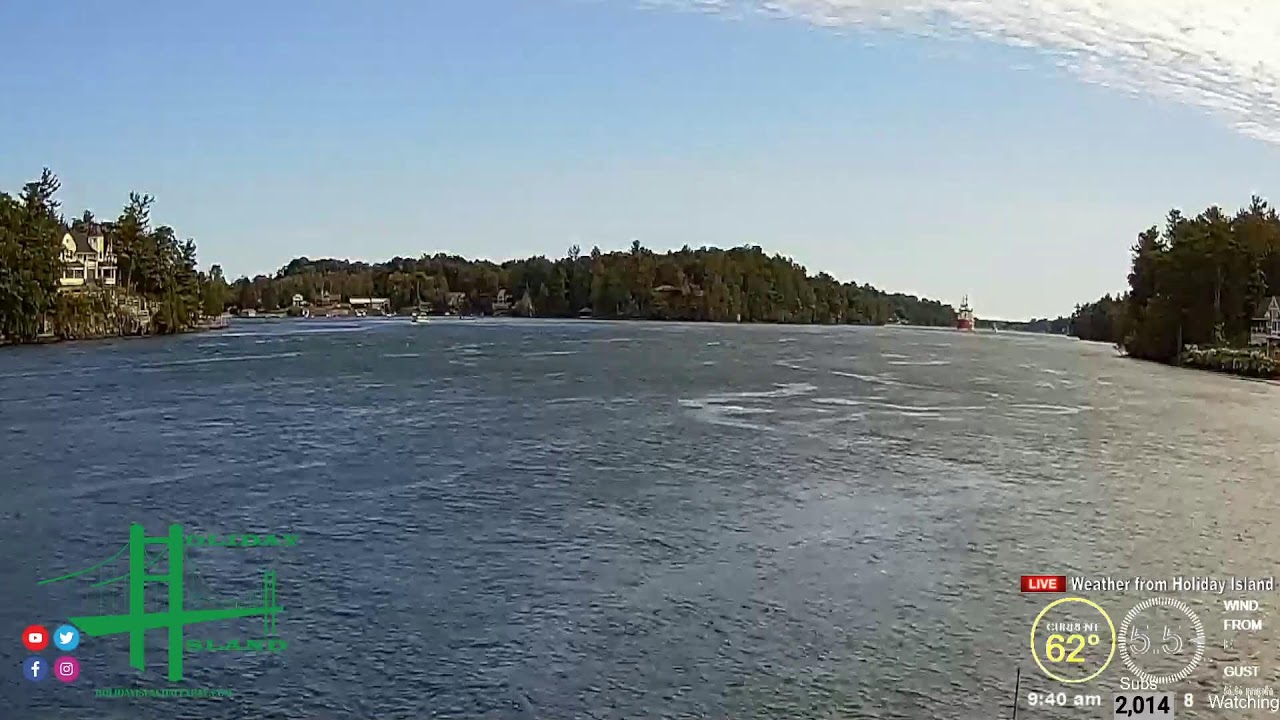 Relaxing views of the 1000 Islands Bridge Alexandria Bay, NY