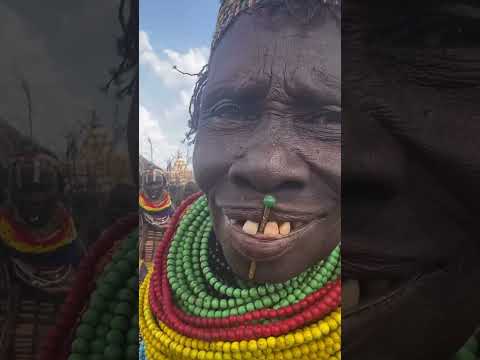 Beautiful African Queen 😍 - SUBSCRIBE OTL Snaps