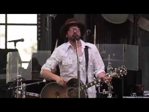 download lagu mp3 mp4 Mickey And The Motorcars, download lagu Mickey And The Motorcars gratis, unduh video klip Mickey And The Motorcars