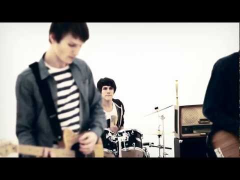 Querformat - Unberechenbar (Offizielles Video)