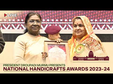 President Droupadi Murmu presents National Handicrafts Awards 2023-24 at Vigyan Bhavan, New Delhi