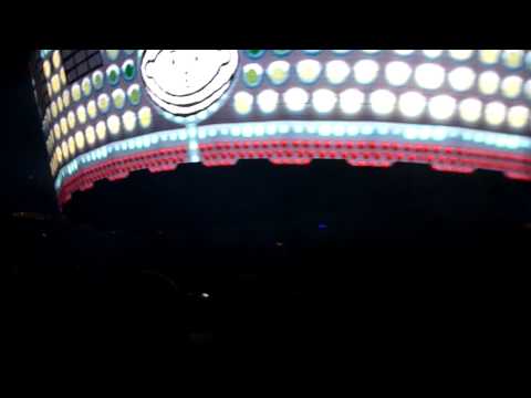 U2 Brisbane 9 Dec 2010 021 Hold Me, Thrill Me, Kiss Me, Kill Me