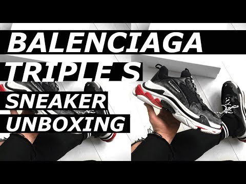 BALENCIAGA TRIPLE S Sneaker Unboxing