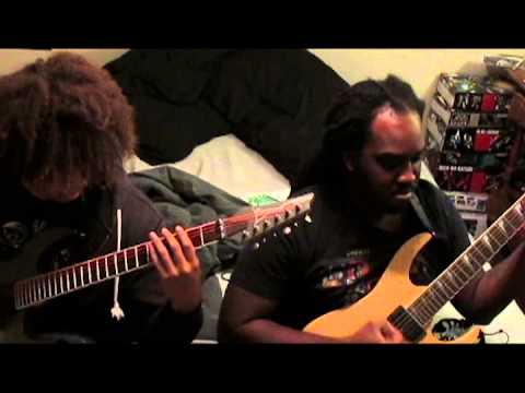 kokujin plays the guitar