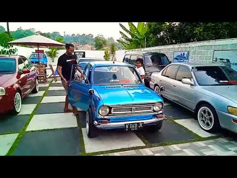 Thumbnail for Jalan2 sore bawa mobil mini honda life 360cc by Honda Life