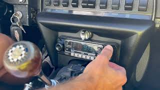 1969 Jaguar E Type - Radio