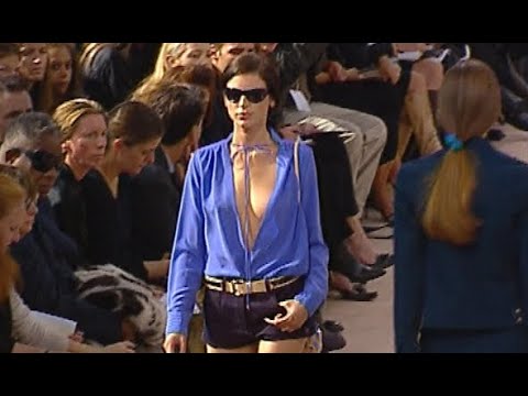 LOUIS VUITTON Spring 2000 Paris - Fashion Channel