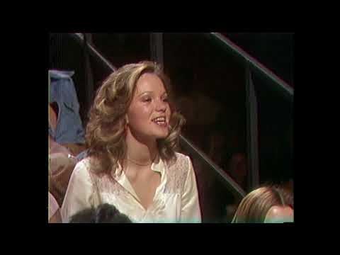 American Bandstand 1975- Interview Larry Beezer