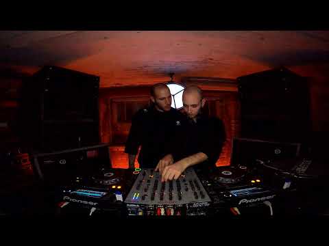 PATTERN : W/CYA - 09.10.22 - 6 PM