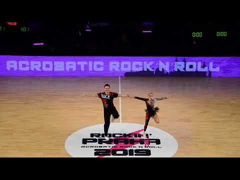 KUDRYASHOV Ivan - CHARKOVSKAYA Margarita, 1. místo  [www.rokenrol.cz]