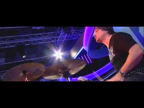 PACT by LEO IORGA & ADI ORDEAN - SINGUR IN NOAPTE