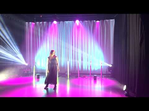 [HQ] LIVE LIGHTS PERFORMANCE of "FAIRLIGHT CRACK INTRO (1987) 🧙 - C64 REMIX [LukHash]"