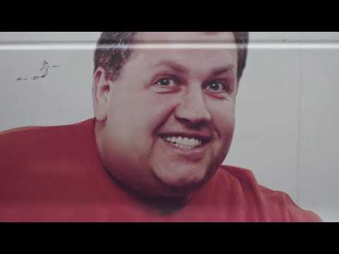 How to with John Wilson - Dining scenario