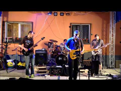 Montezuma - Montezuma - Tygr (Live, Hýskov 18. 8. 2012)