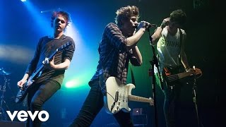 5 Seconds of Summer - Over And Over (Video + Lyrics)