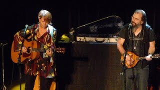 Shawn Colvin &amp; Steve Earle - Baby in Black (ZooTunes)