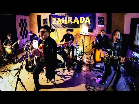 ZaHRaDa - ZaHRaDa - Podzim živě ze studia "CH" (official live video)