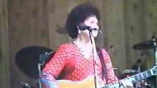 Kitty Wells-"It Wasn't God Who Made Honky Tonk Angels"