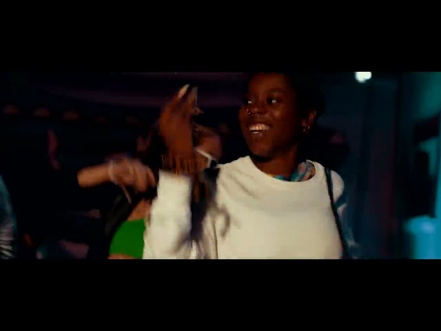 Video zu 'Let's Bounce' ansehen